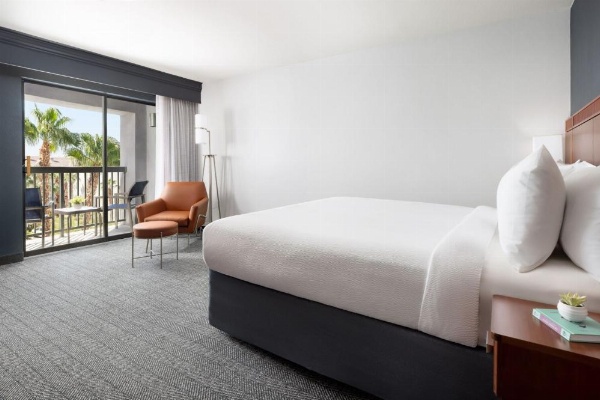Courtyard By Marriott Las Vegas Stadium Area image 11