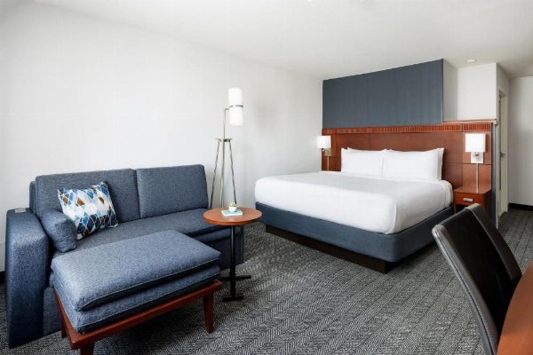 Courtyard By Marriott Las Vegas Stadium Area image 18