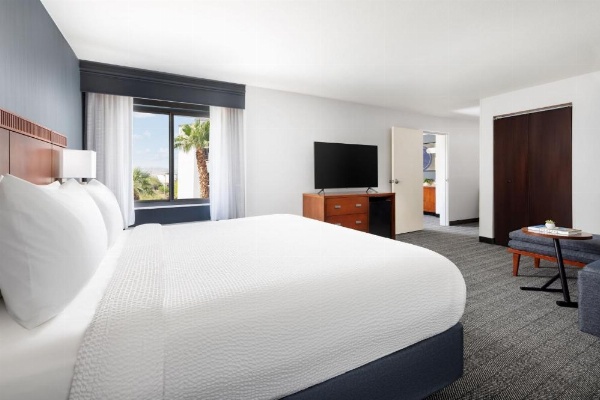 Courtyard By Marriott Las Vegas Stadium Area image 21